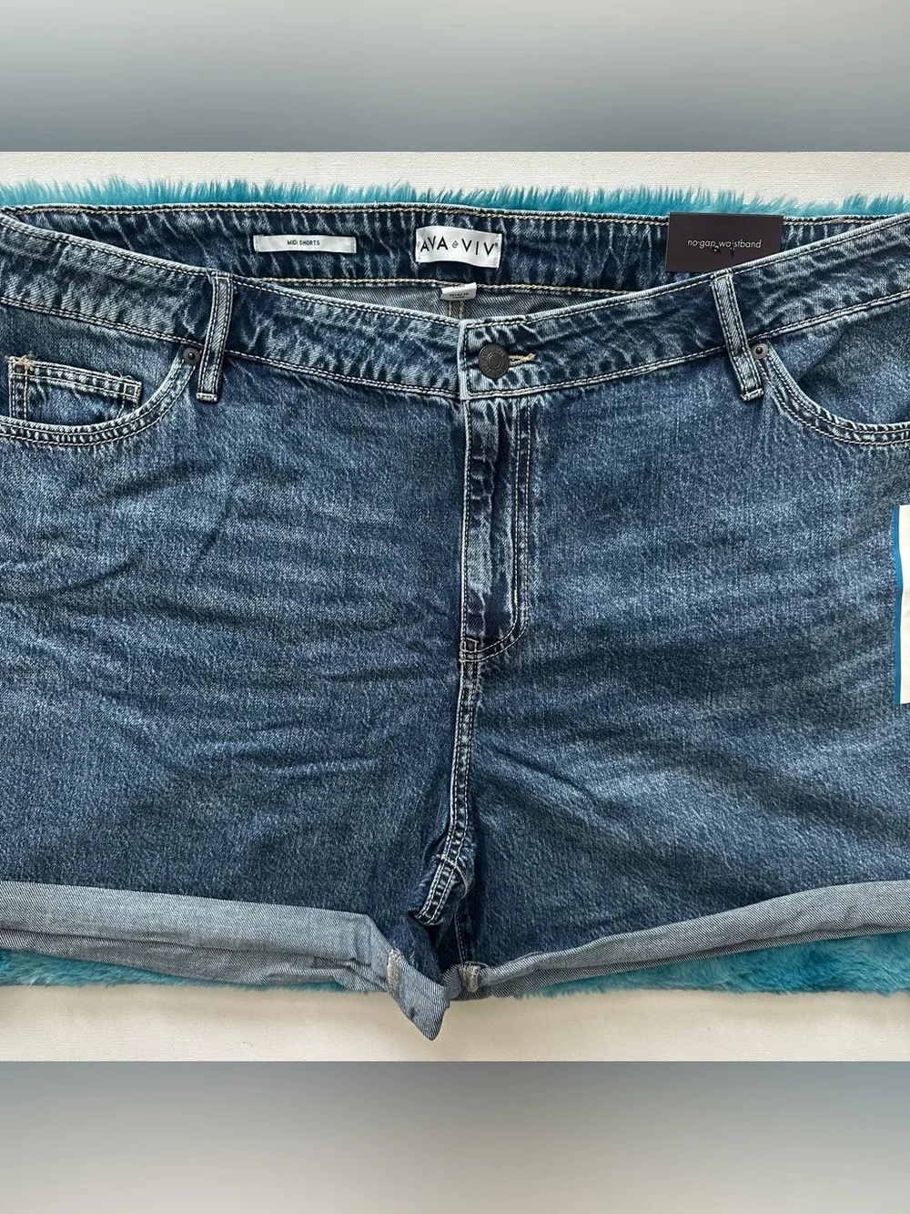 Ava & Viv Washed Blue Cuffed Denim Shorts Size 18
